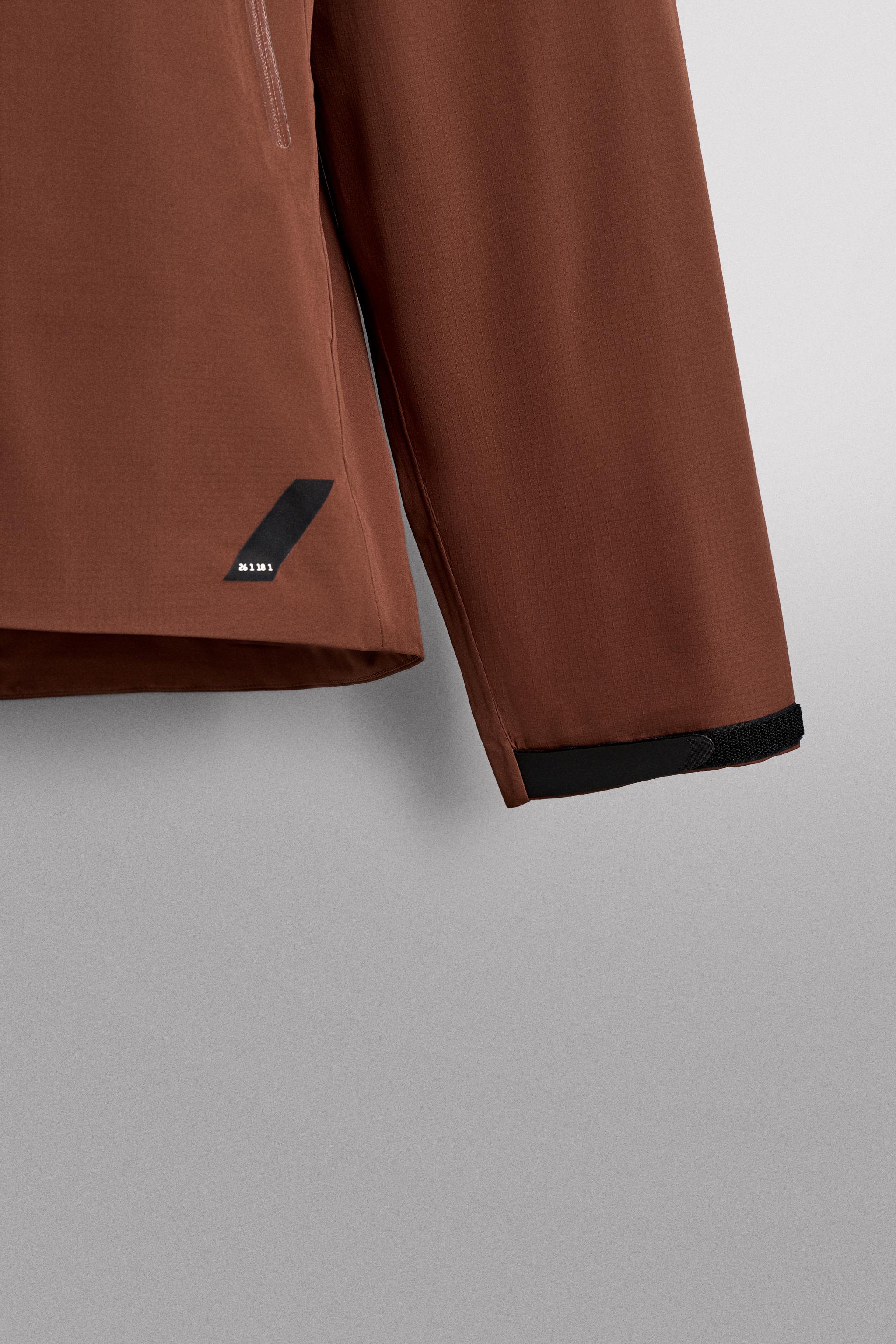 WATERPROOF SHELL TECHNICAL JACKET